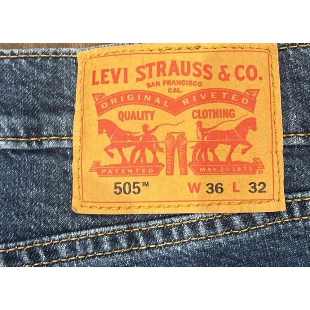 Levi's 505 Regular Straight Jeans Mens 36x32 Black Dark Wash Denim - Picture 3 of 4